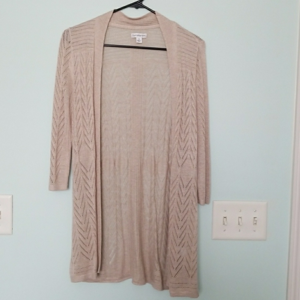 Light weight cardigan